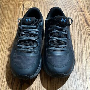 Under Armour Black Sneakers size 9